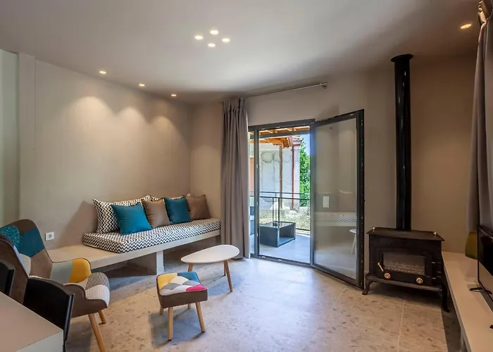 Case de vacanță Secret Spot House *